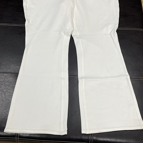 DG2 by Diane Gilman Stretch Knit Twill BootCut Jegging - Picture 5 of 14